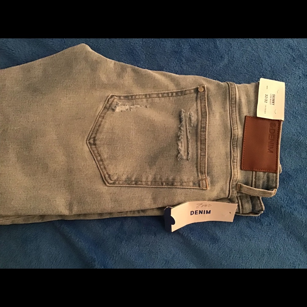 H&M Men Ripped Skinny Jeans - Picture 4 of 4
